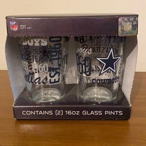 Pint glasses